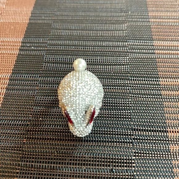 Kate Spade Big Bunny Sparkly Statement Ring - Picture 13 of 16